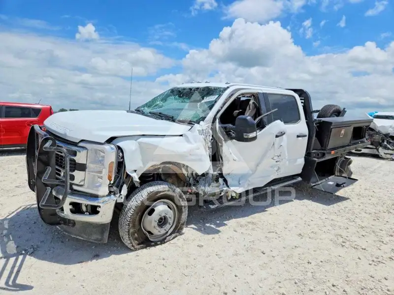 2026 Ford F-350 photo