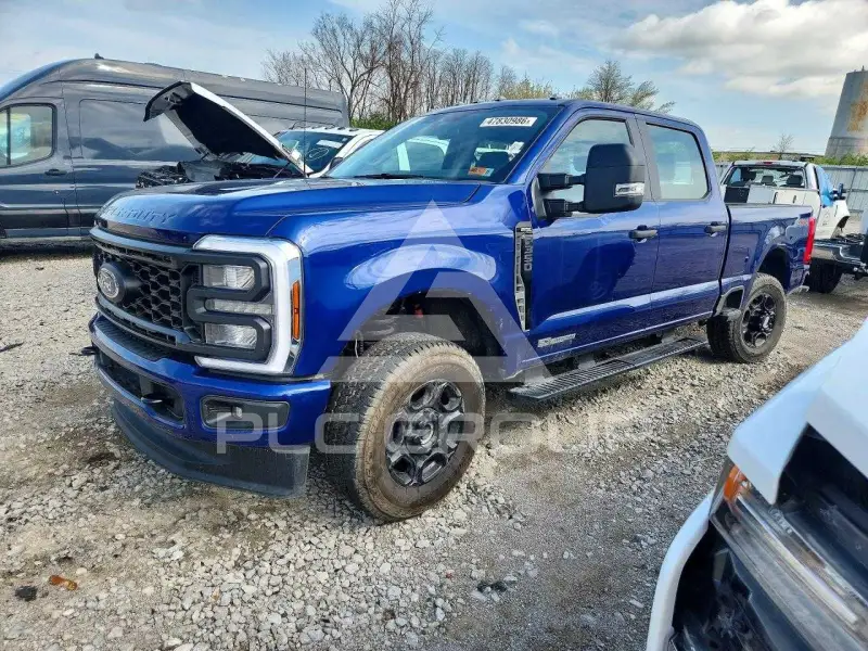 2026 Ford F-350 фото