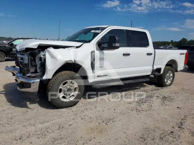 2026 Ford F-250 фото