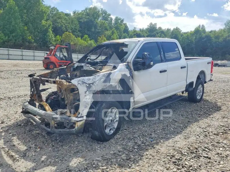 2026 Ford F-250 фото