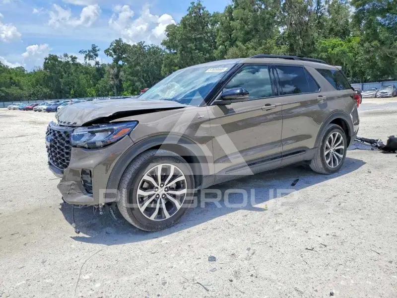 2026 Ford EXPLORER фото