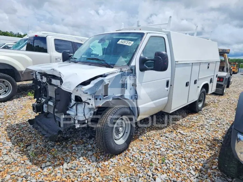 2026 Ford ECONOLINE фото