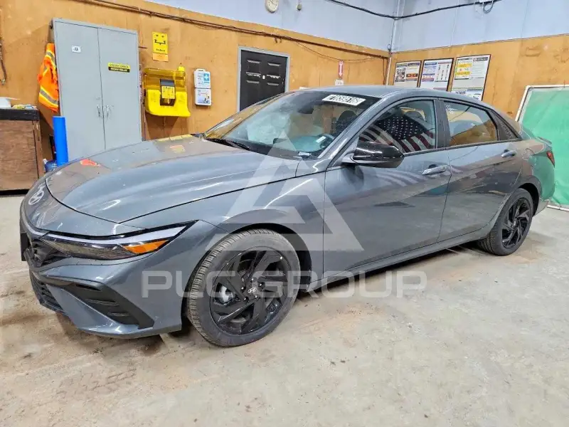2026 Hyundai Elantra фото