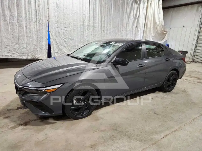 2026 Hyundai Elantra фото