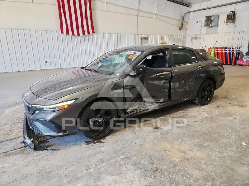 2026 Hyundai Elantra фото