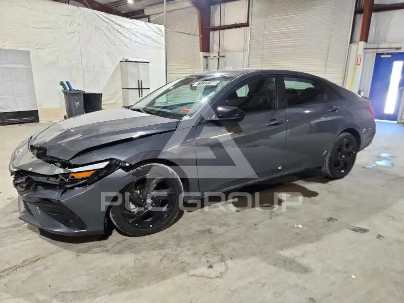 2026 Hyundai Elantra фото