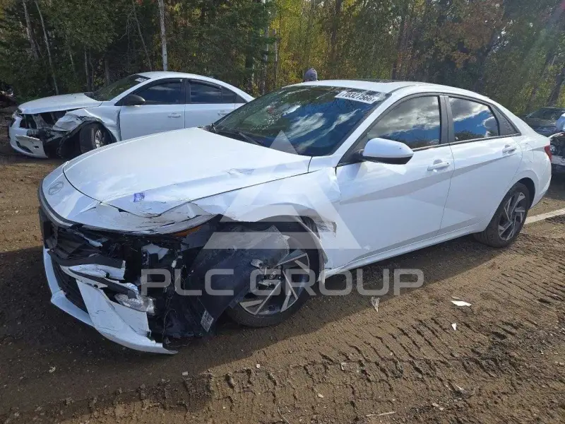 2026 Hyundai Elantra photo