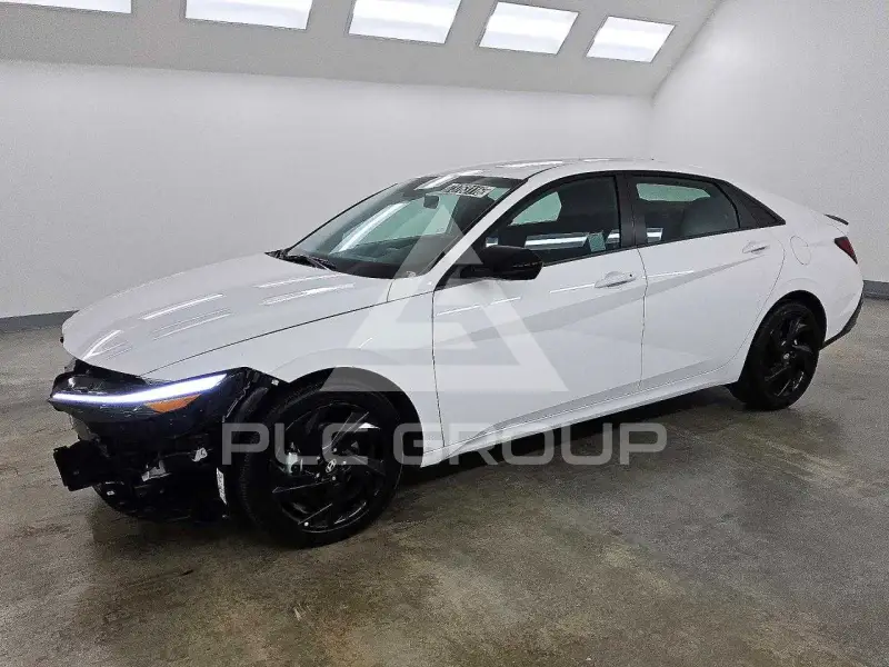2026 Hyundai Elantra фото