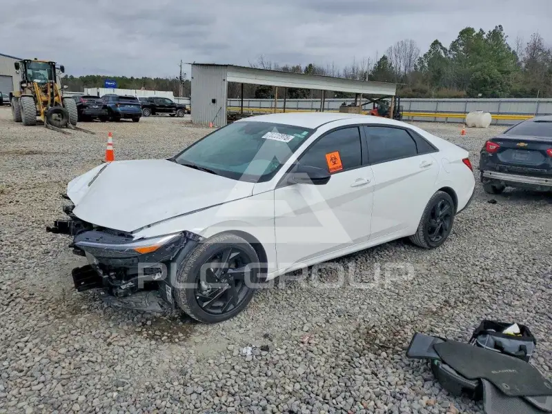 2026 Hyundai Elantra фото