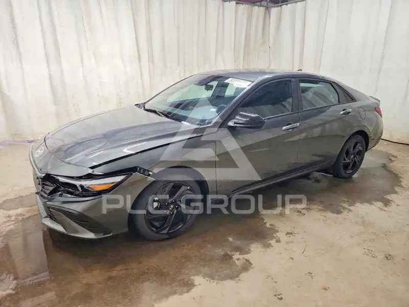 2026 Hyundai Elantra фото