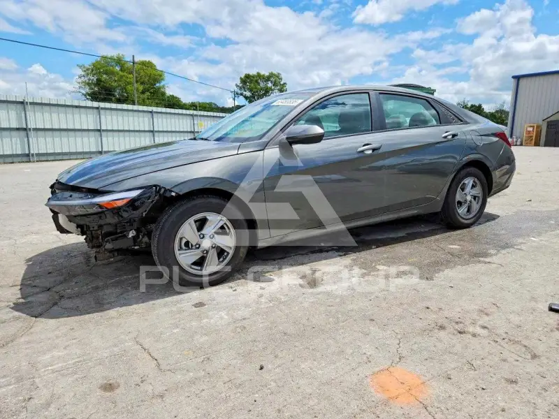 2026 Hyundai Elantra фото