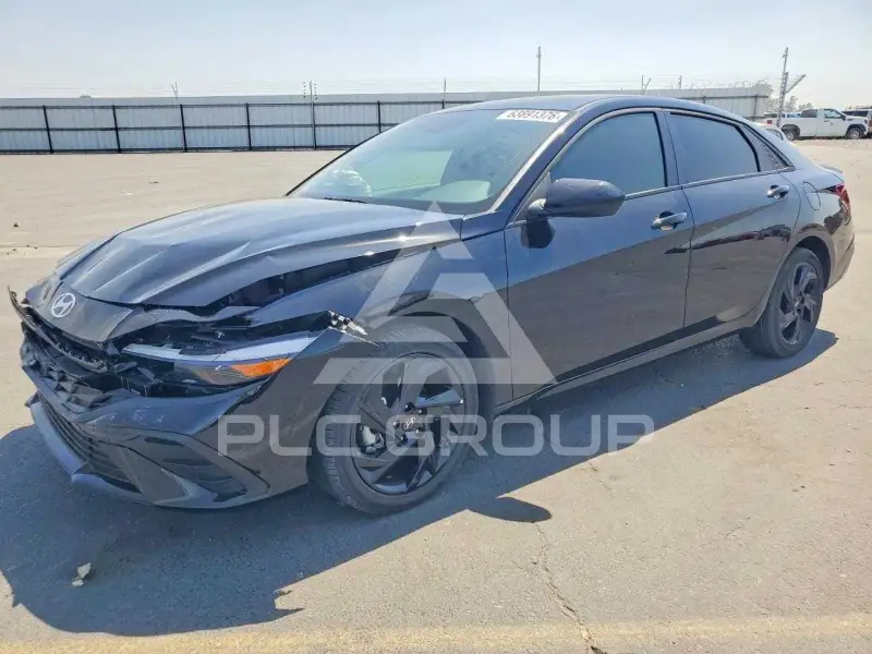 2026 Hyundai Elantra photo