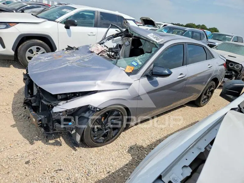 2026 Hyundai Elantra photo
