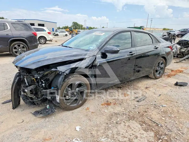 2026 Hyundai Elantra photo