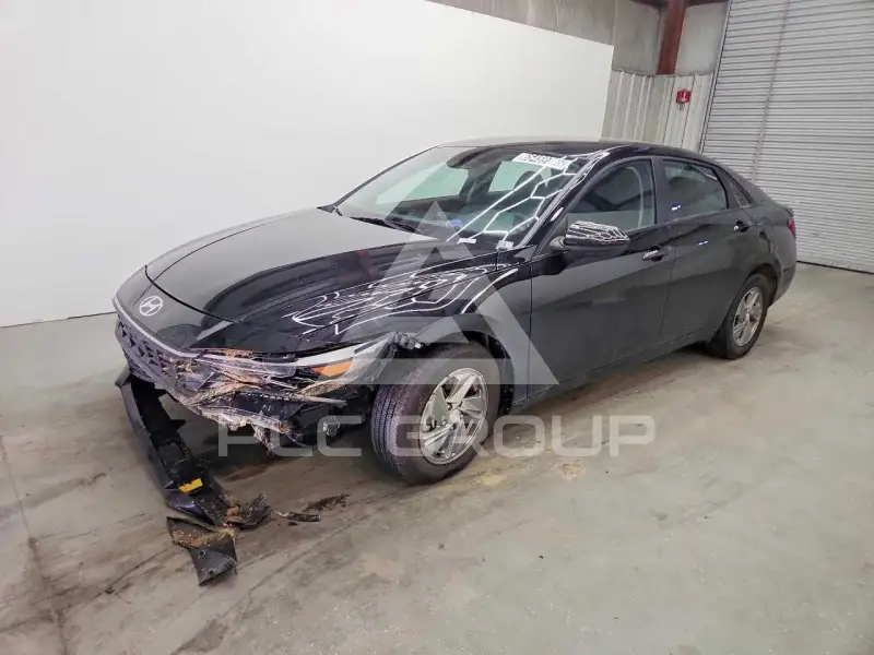 2026 Hyundai Elantra photo