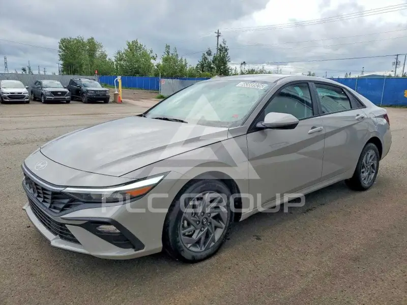 2026 Hyundai Elantra фото