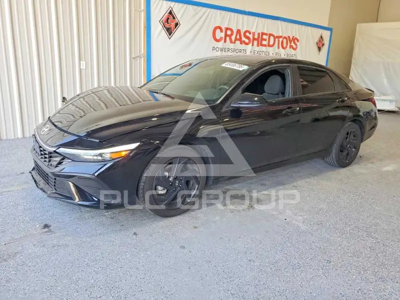 2026 Hyundai Elantra фото