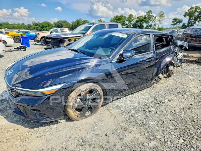 2026 Hyundai Elantra фото