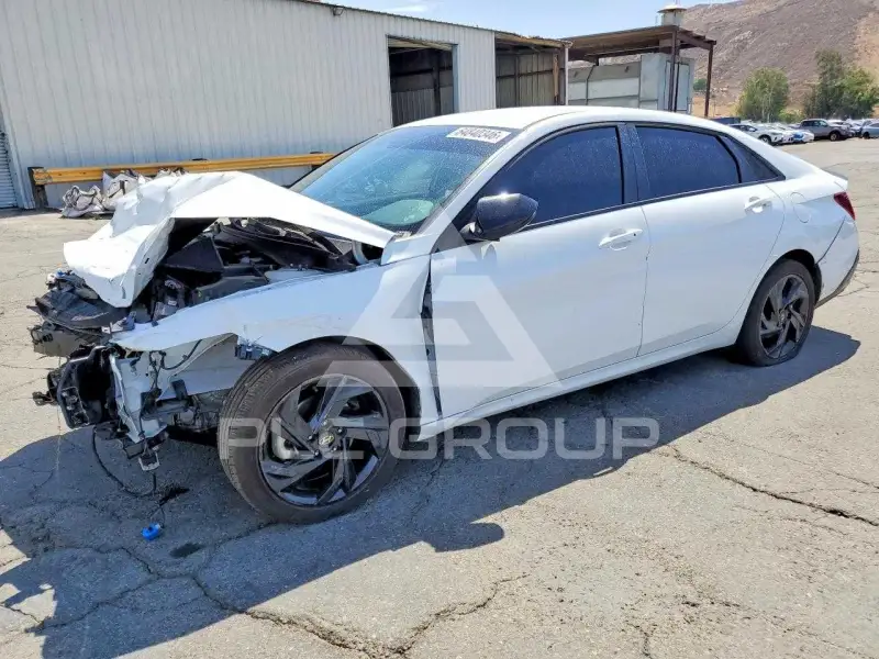 2026 Hyundai Elantra фото