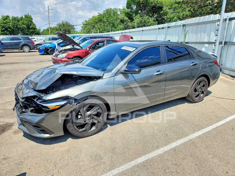 2026 Hyundai Elantra фото