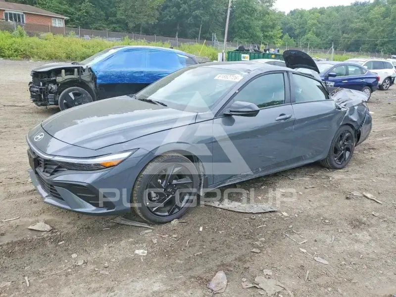 2026 Hyundai Elantra фото