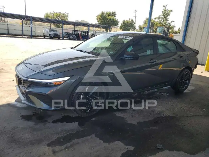 2026 Hyundai Elantra фото