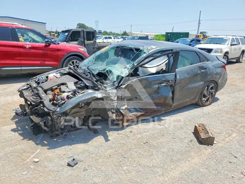 2026 Hyundai Elantra фото