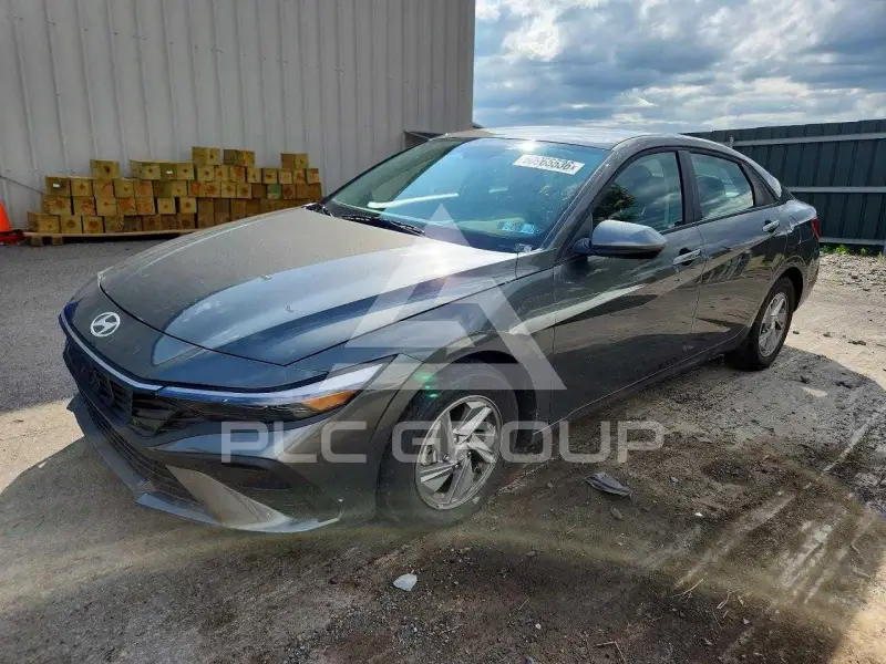 2026 Hyundai Elantra фото