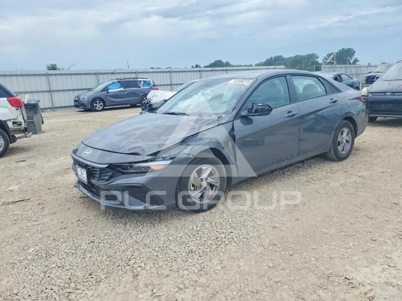 2026 Hyundai Elantra фото