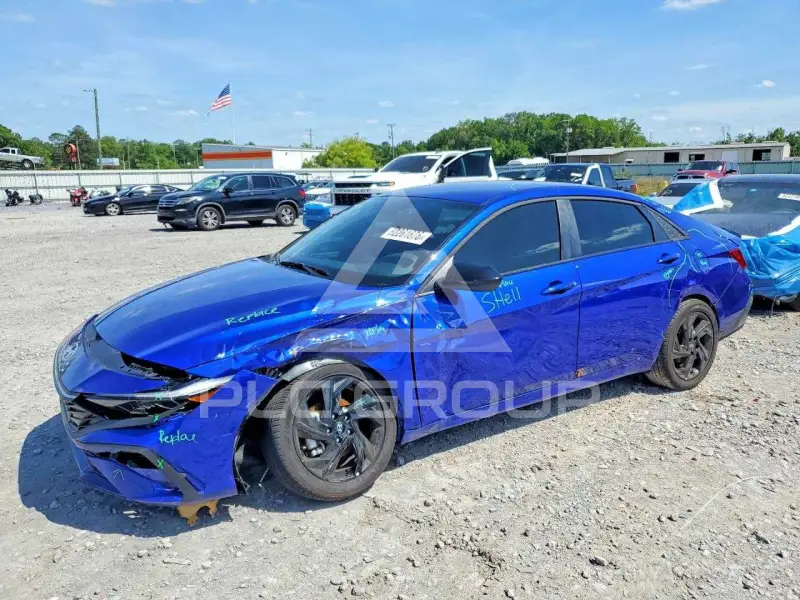 2026 Hyundai Elantra фото