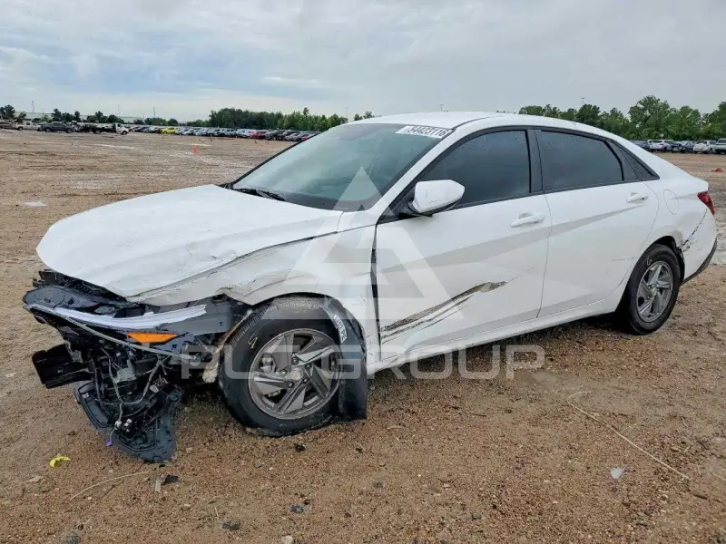 2026 Hyundai Elantra фото