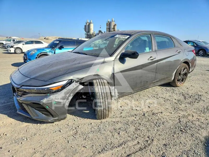 2026 Hyundai Elantra фото