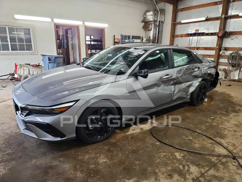 2026 Hyundai Elantra фото