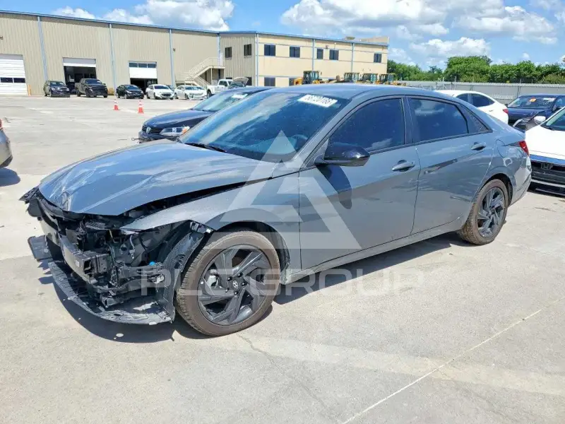 2026 Hyundai Elantra фото