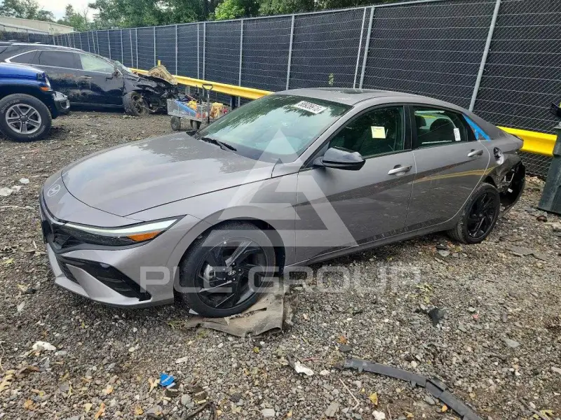 2026 Hyundai Elantra фото
