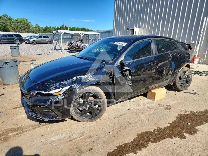 2026 Hyundai Elantra фото