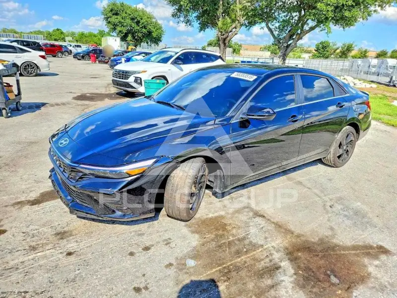 2026 Hyundai Elantra фото
