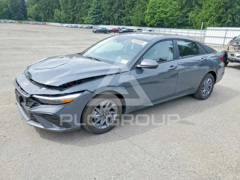 2026 Hyundai Elantra photo