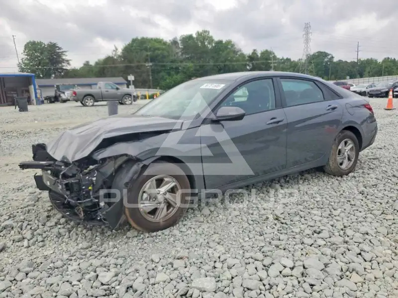 2026 Hyundai Elantra photo