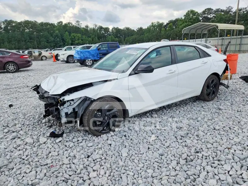 2026 Hyundai Elantra photo