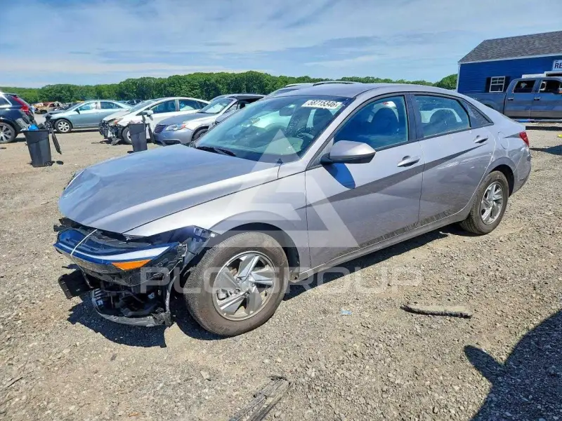 2026 Hyundai Elantra фото
