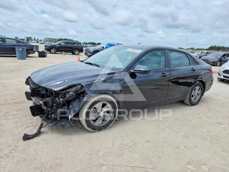 2026 Hyundai Elantra фото