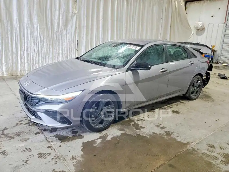 2026 Hyundai Elantra photo