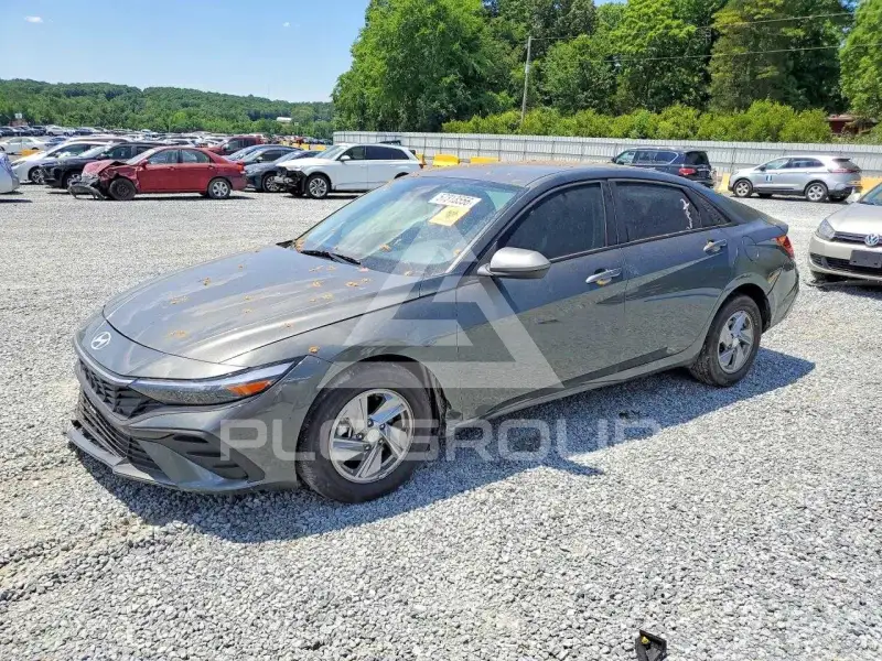 2026 Hyundai Elantra фото