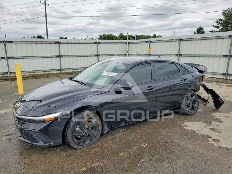 2026 Hyundai Elantra photo