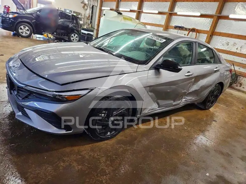 2026 Hyundai Elantra фото