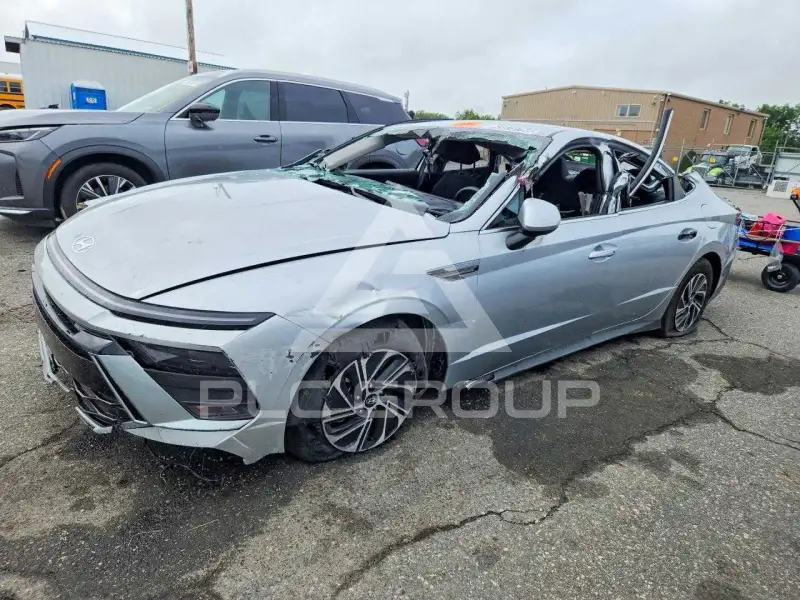 2026 Hyundai Sonata photo