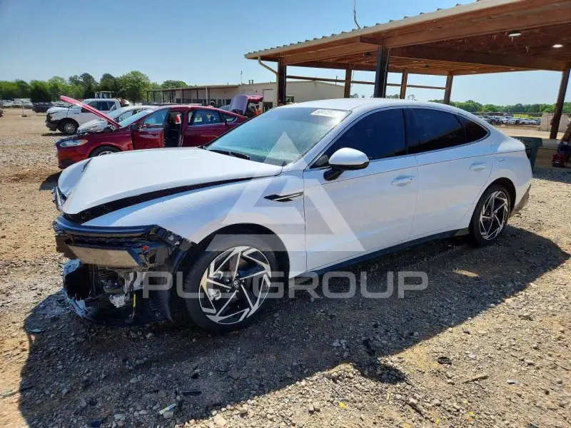 2026 Hyundai Sonata photo