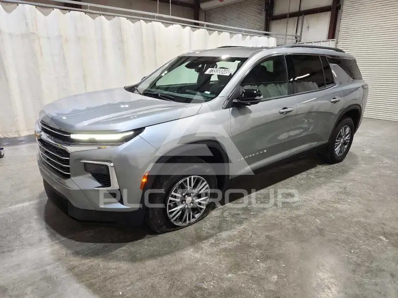 2027 Chevrolet TRAVERSE фото