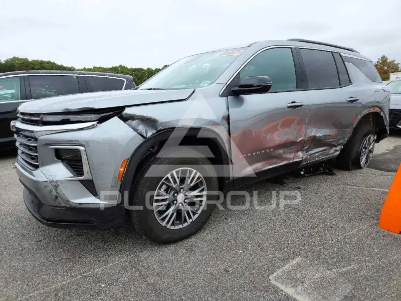 2027 Chevrolet TRAVERSE фото